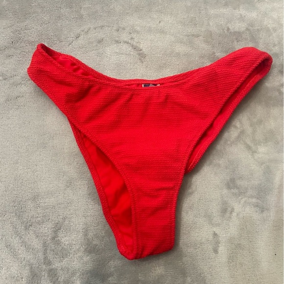 New! Montce BOTTOMS Crimson Micro Scrunch Lulu Swim Bikini Bottom 24833 - Picture 2 of 6